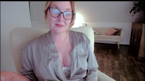 tallinnlove online show from April 28, 6:13 pm