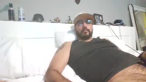 talllatino310 online show from November 17, 9:09 pm