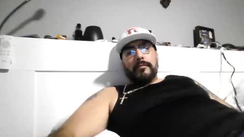 talllatino310 online show from December 4, 5:39 am