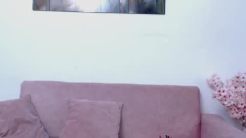 Hi im sara online show from March 23, 12:53 pm