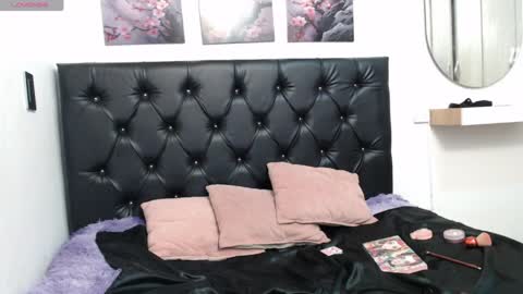 Snapshot of tamar4_f00x chatting on April 15, 1:51 pm Hi im sara online show from April 15, 1:51 pm