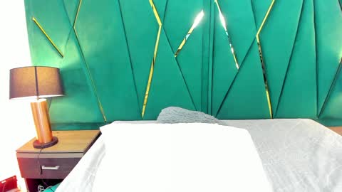 Snapshot of tamara_myller1 chatting on January 25, 3:20 pm Tamara online show from January 25, 3:20 pm