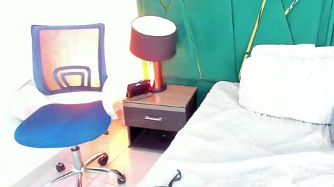 Snapshot of tamara_myller1 chatting on March 7, 7:49 pm Tamara online show from March 7, 7:49 pm