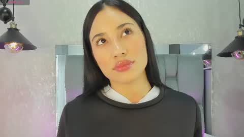 Snapshot of tamara_ssummer chatting on July 1, 1:24 pm tamara_ssummer online show from July 1, 1:24 pm