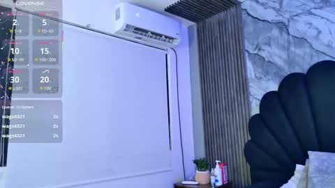 Snapshot of tamara_stonss chatting on September 29, 1:33 am tamara_stonss online show from September 29, 1:33 am