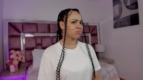 Snapshot of tamararose11 chatting on October 5, 10:18 pm Tami online show from October 5, 10:18 pm