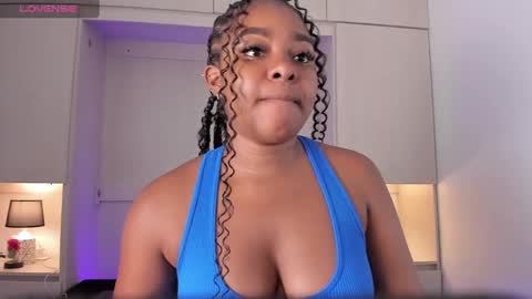 Tami online show from December 9, 2:39 pm