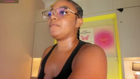 Tami online show from July 4, 7:31 pm