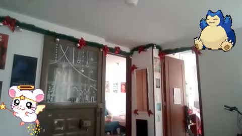 Tami online show from December 4, 4:27 pm