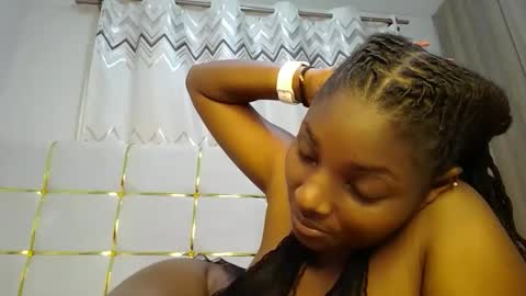 tamia online show from February 16, 12:30 am