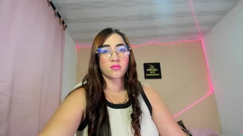 TamiDesire online show from May 14, 7:53 pm