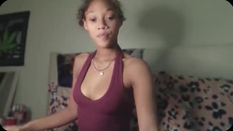 Snapshot of tamiii420 chatting on April 4, 1:26 am Tamiii420 online show from April 4, 1:26 am