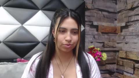 Snapshot of tammy_blackk chatting on December 23, 3:33 pm Tammy Blackk online show from December 23, 3:33 pm