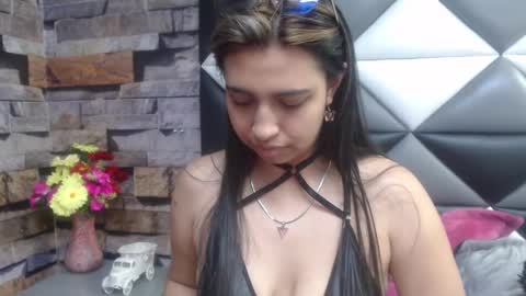 Snapshot of tammy_blackk chatting on January 2, 3:19 pm Tammy Blackk online show from January 2, 3:19 pm