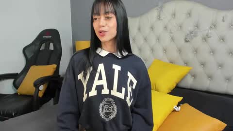 Snapshot of tammy_greyy chatting on December 19, 9:28 pm Tammy online show from December 19, 9:28 pm