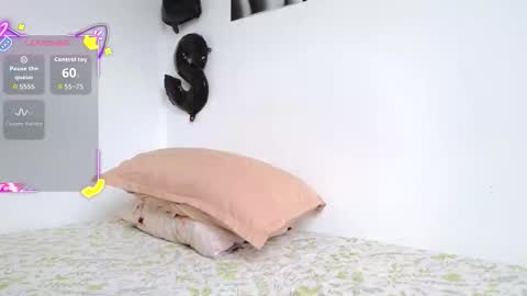 tammy  online show from November 28, 8:22 pm