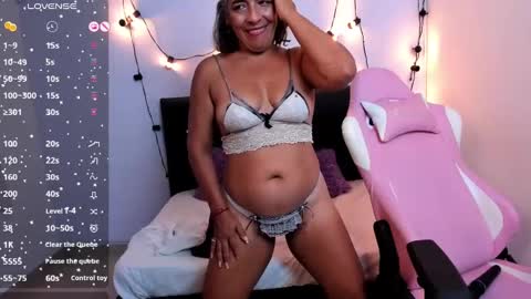 Tammy Lynn online show from December 6, 11:47 pm