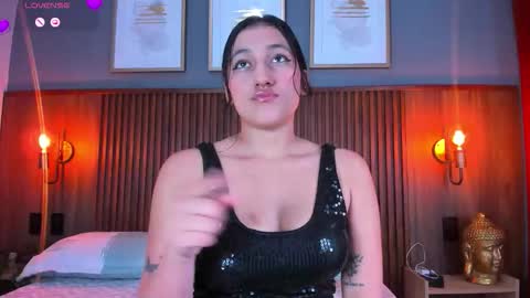 tammys4 online show from January 15, 7:39 pm