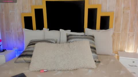Tamy online show from January 7, 7:49 pm