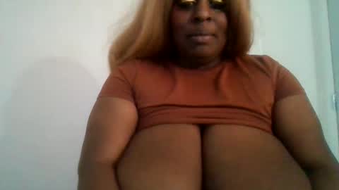Tamya Jay online show from December 4, 6:06 pm