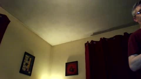 Snapshot of tandjl chatting on February 7, 5:31 am TANDAA online show from February 7, 5:31 am