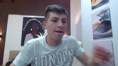 Snapshot of taner_king chatting on September 28, 3:12 am TANER online show from September 28, 3:12 am