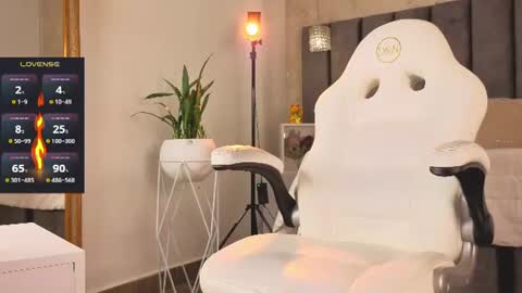 Snapshot of taniaa_diaz chatting on July 2, 7:31 pm Tania Dias online show from July 2, 7:31 pm