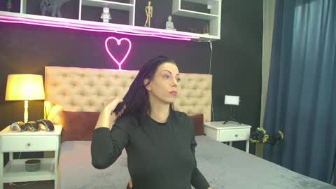 Tania Karevina online show from May 11, 5:24 am