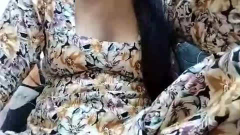 Snapshot of taniya_roy4628 chatting on March 28, 10:59 am taniya_roy4628 online show from March 28, 10:59 am