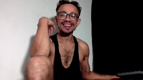Snapshot of tanshabey chatting on February 27, 12:32 am tanshavey online show from February 27, 12:32 am