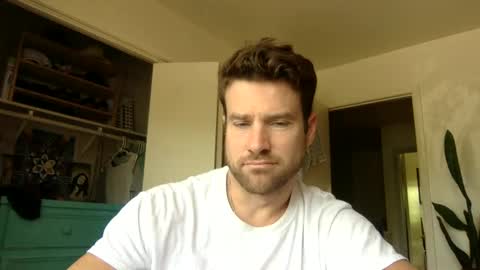 Dr. Love online show from September 9, 7:35 pm