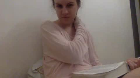 Snapshot of tanya21_2004 chatting on September 10, 5:35 pm Dorogusha online show from September 10, 5:35 pm