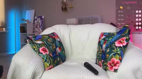 Tanya acid       online show from March 27, 7:25 am