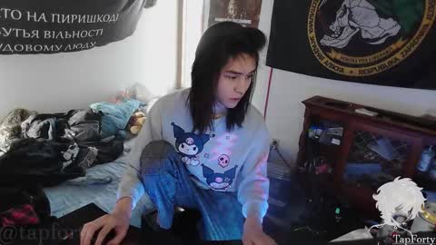 tap_forty online show from March 17, 7:06 pm