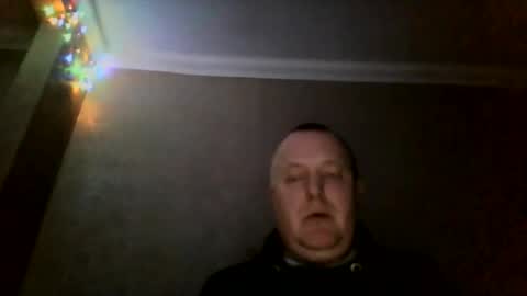 Snapshot of tarasan123 chatting on January 4, 4:44 am tarasan123 online show from January 4, 4:44 am