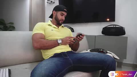 Tarek online show from March 10, 12:37 am