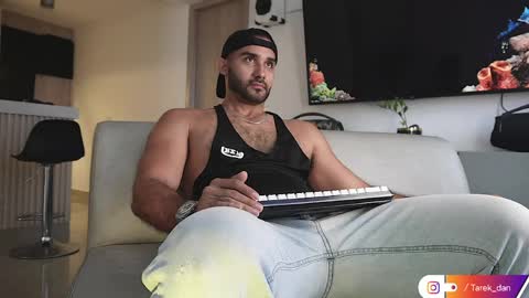 Tarek online show from April 1, 8:06 pm