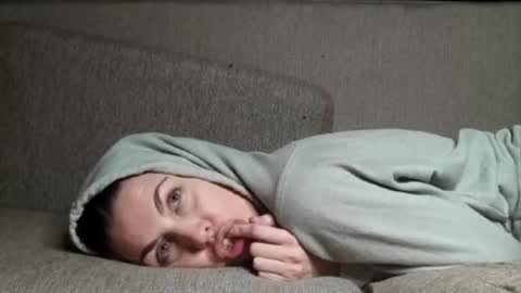 Snapshot of tarian_xxx chatting on December 2, 9:56 am T J online show from December 2, 9:56 am