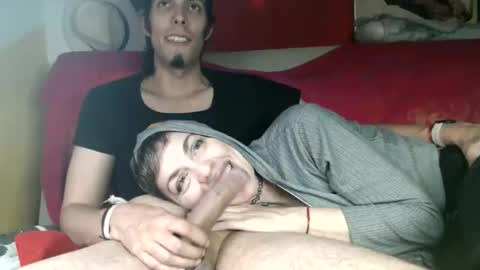 Snapshot of tarian_xxx chatting on April 21, 1:17 pm T J online show from April 21, 1:17 pm