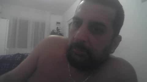 Snapshot of tarkan198 chatting on January 6, 8:18 pm tarkan198 online show from January 6, 8:18 pm