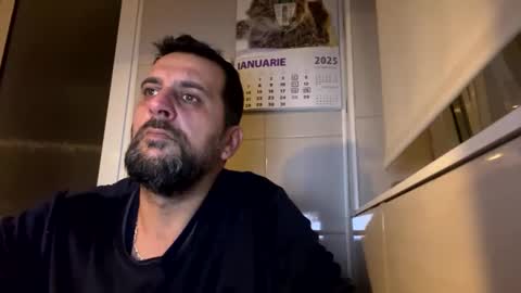 Snapshot of tarkan198 chatting on January 21, 9:25 pm tarkan198 online show from January 21, 9:25 pm