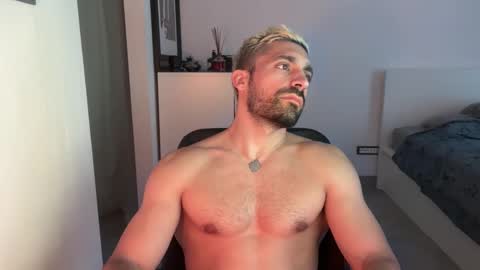 tarquit8 online show from September 27, 4:23 pm