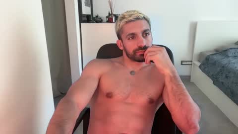 tarquit8 online show from September 28, 3:06 pm