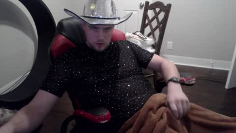 Snapshot of tarus333 chatting on December 30, 9:48 am tarus333 online show from December 30, 9:48 am