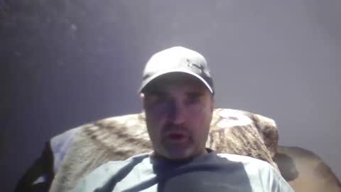 Snapshot of tarzeny77 chatting on January 24, 12:09 am tarzeny77 online show from January 24, 12:09 am
