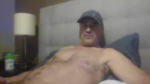 Snapshot of tarzeny77 chatting on April 12, 4:56 pm tarzeny77 online show from April 12, 4:56 pm