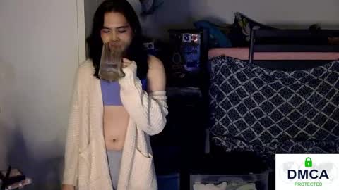 TashaKai online show from February 3, 8:35 pm