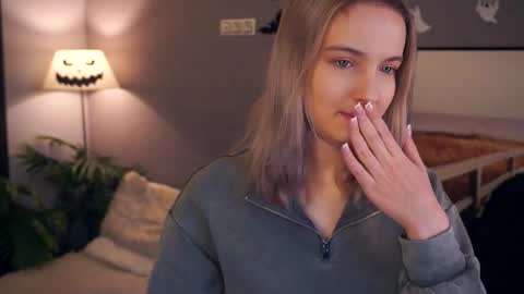 Your Ressie online show from November 12, 7:31 am