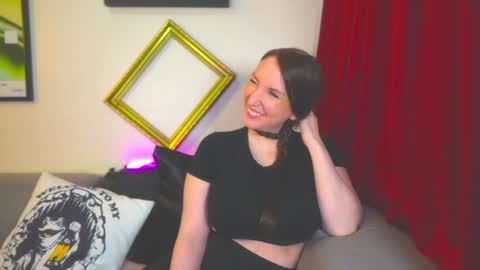 Vivian  Clark online show from November 23, 3:01 pm