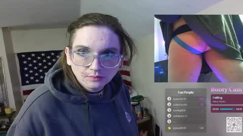 Snapshot of tasteflavored_femboy chatting on February 24, 7:30 pm Taste online show from February 24, 7:30 pm
